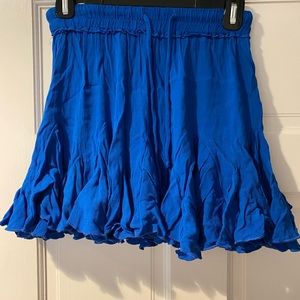 Olivaceous flowy skirt